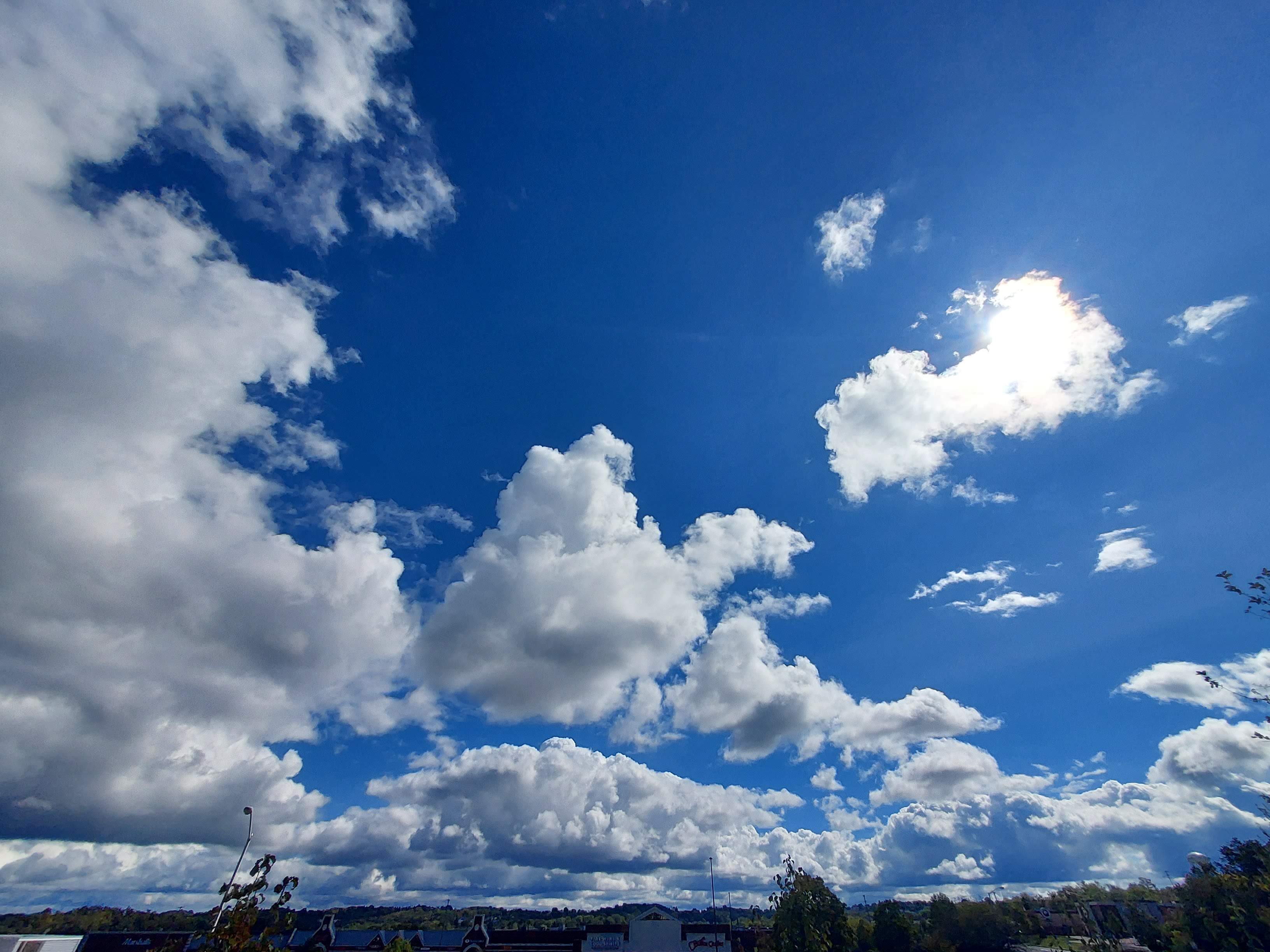 [Image: clouds-3.jpg]